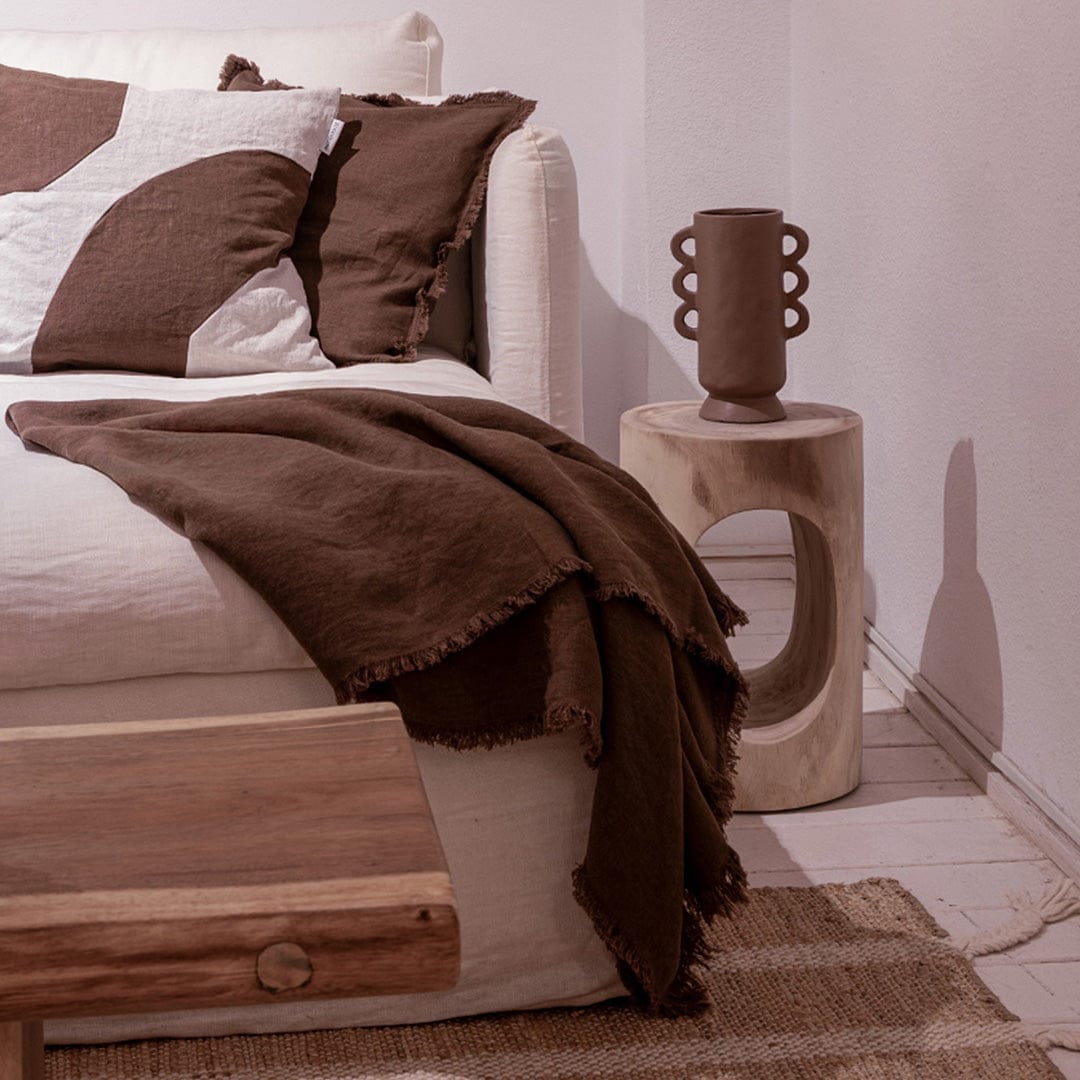 Zoco Home Decor/Textile/Throws Amira Throw Mocha