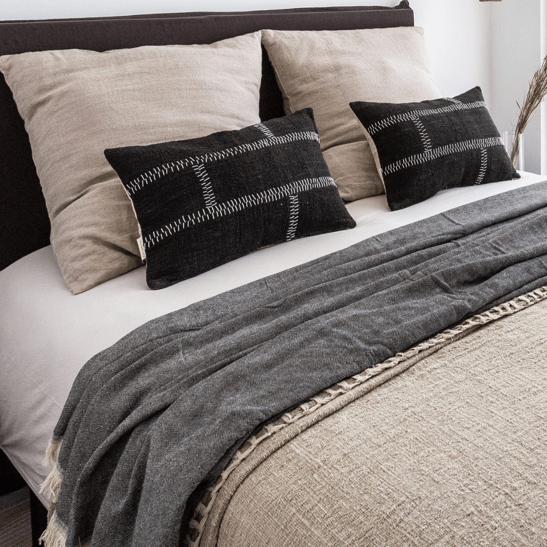 Zoco Home Decor/Textile Cotton Cushion Cover Rustic Stitch | Black 40x60cm