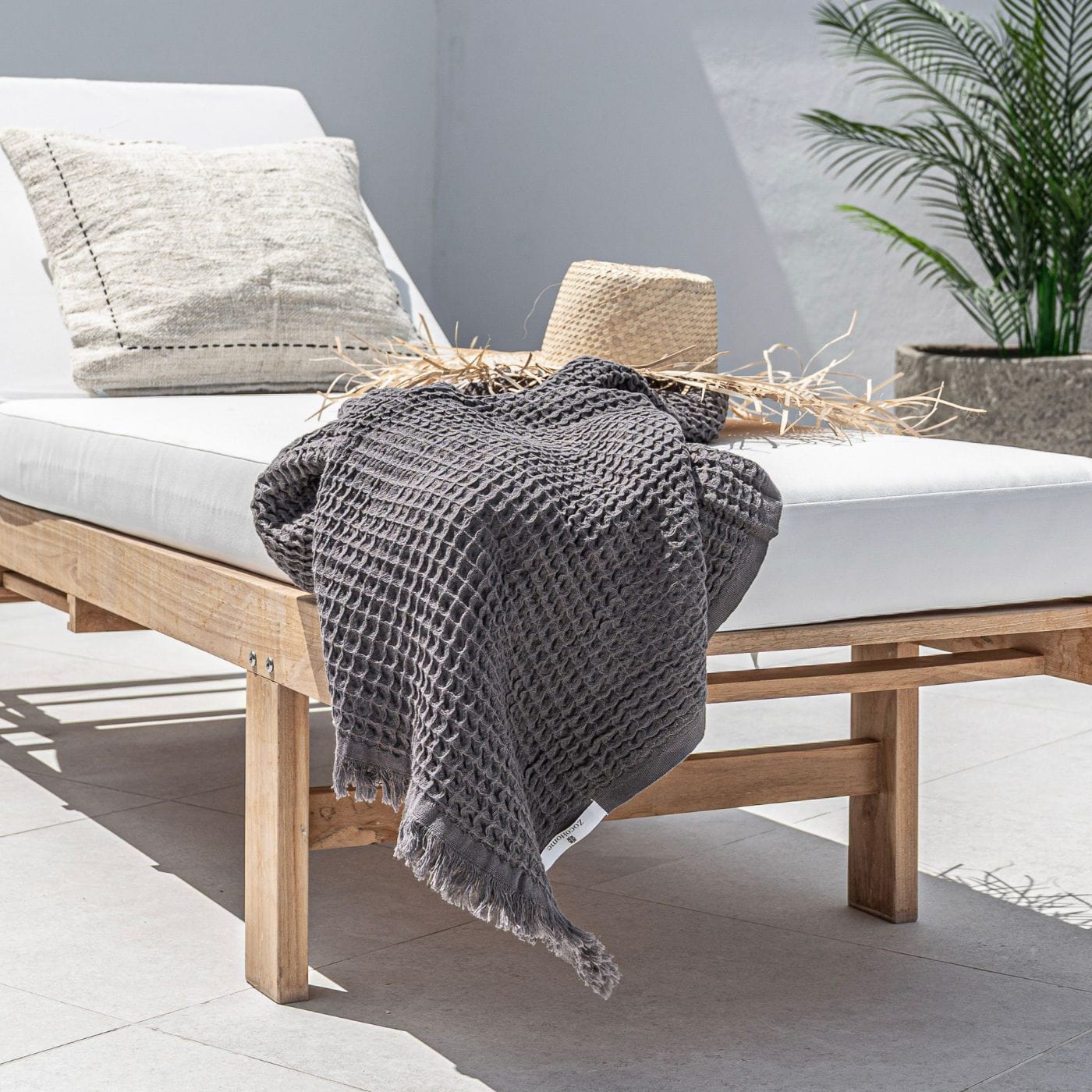 Zoco Home Decor/Textile Fouta Waffle Throw | Charcoal Grey 120x180cm