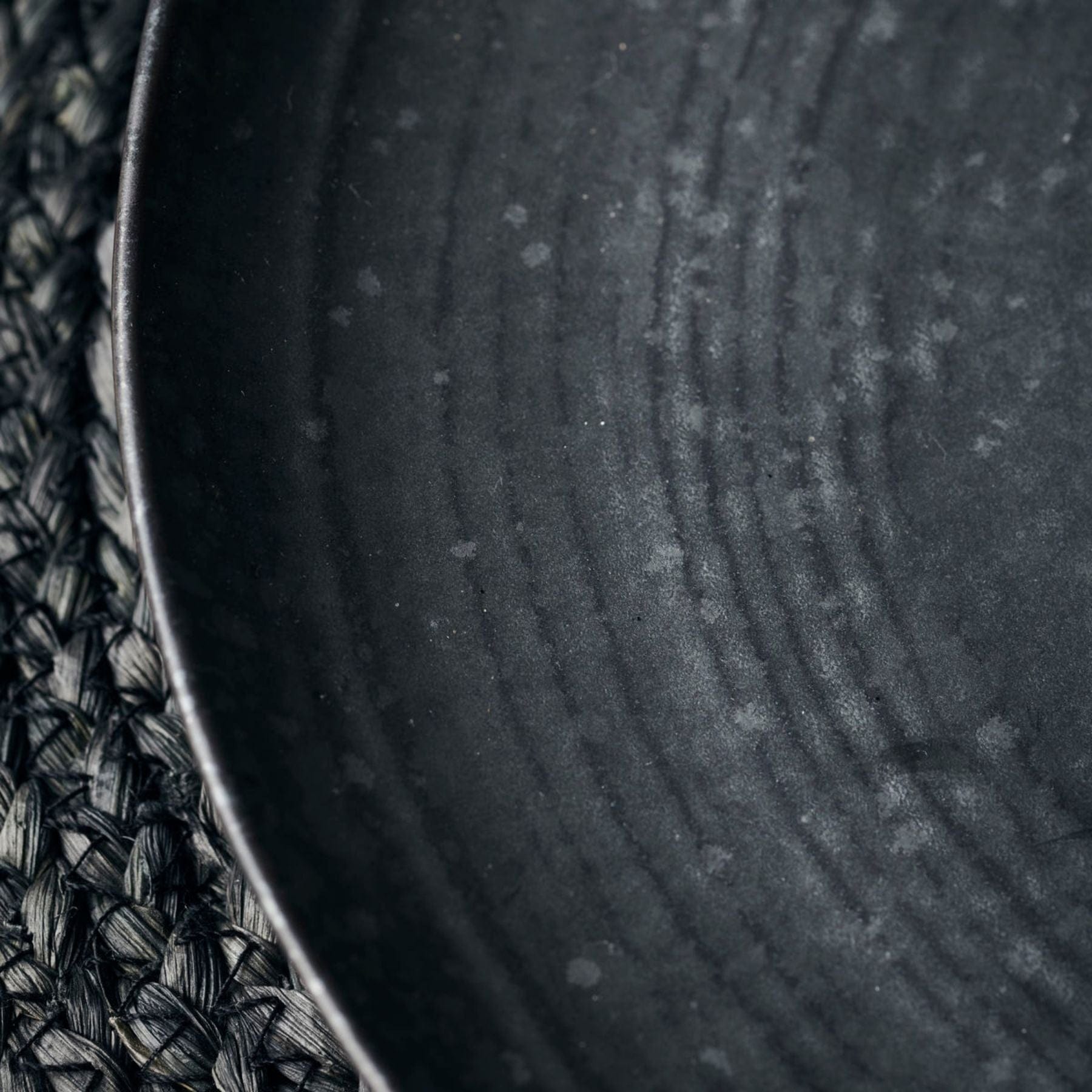 Zoco Home Decor/Kitchen Pion Stoneware Dinner Plate | Black 28.5x3.5cm