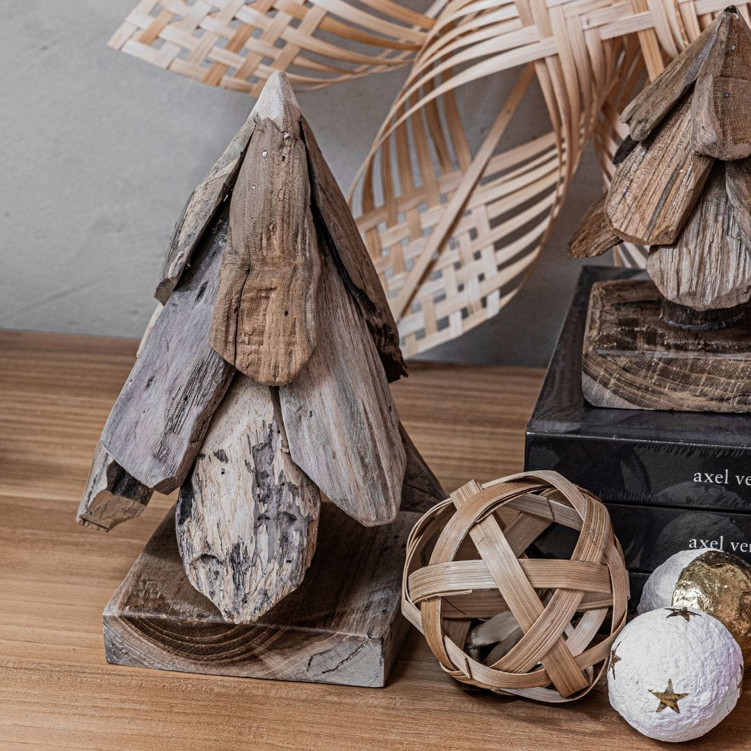 Zoco Home Decor/Christmas Teak Christmas Tree