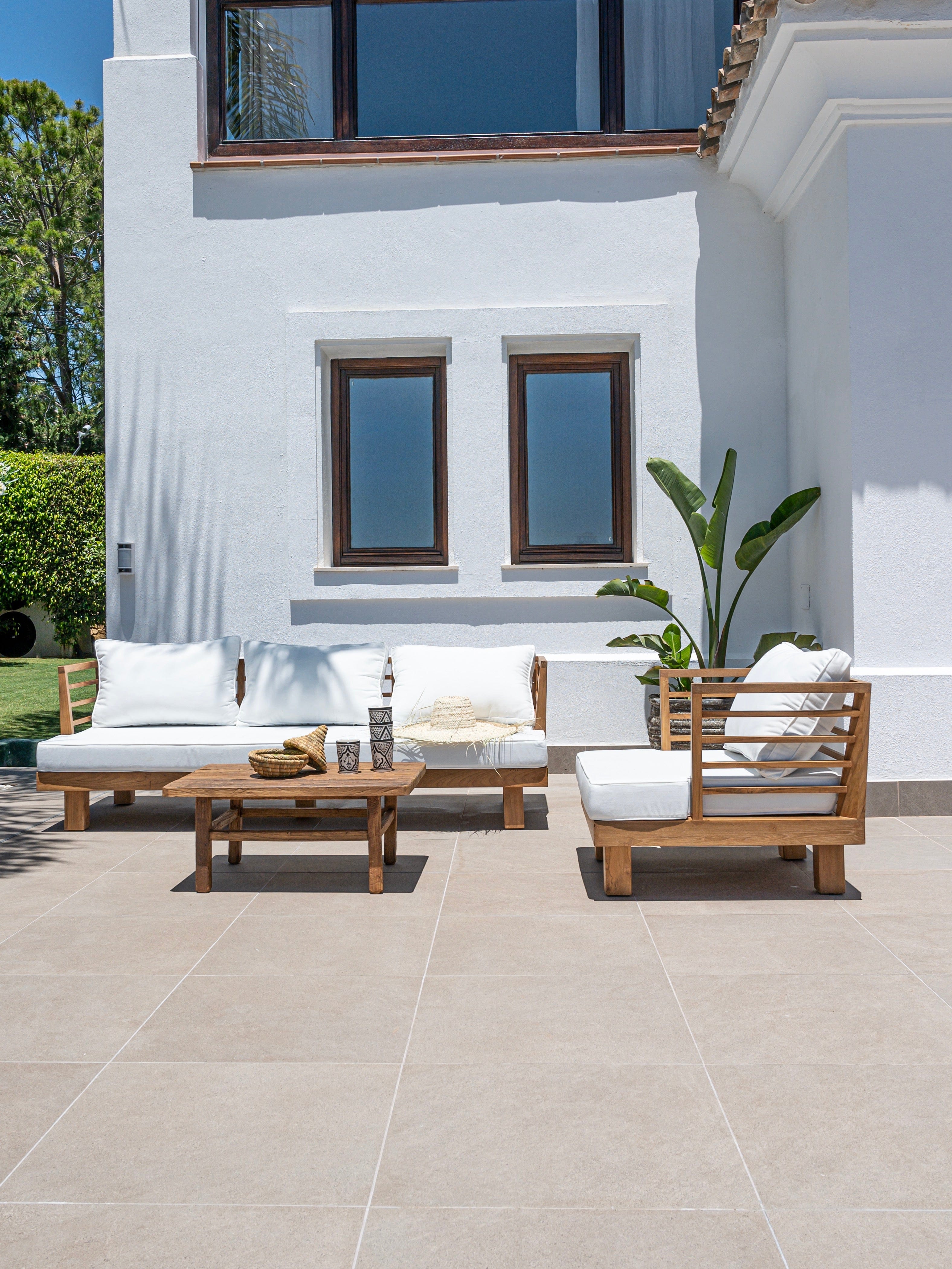 Zoco Home Sofas Amaya Triple Sofa | White