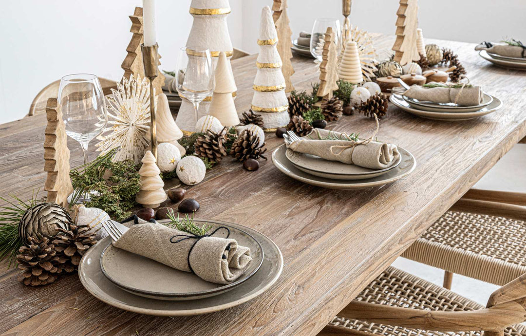 Setting up a crowd-pleasing Christmas Table