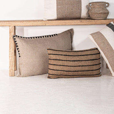 Zoco Home Amaira Rechteckiges Kissen mit Paspelierung Schwarz | 60 x 40 cm