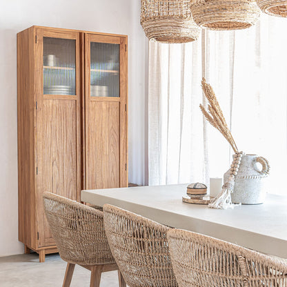 Zoco Home – Arye-Schrank | Teakholz & Monoglas-Türen