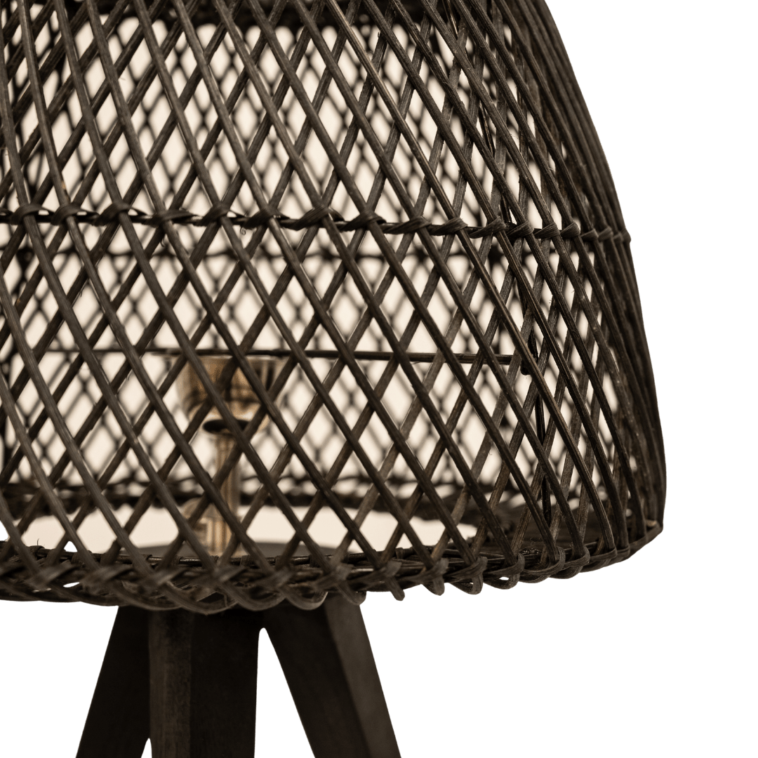 Zoco Home Decor/Lighting Bangka Table Lamp | Black