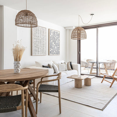 Lámpara colgante de ratán trenzado de Zoco Home | Natural