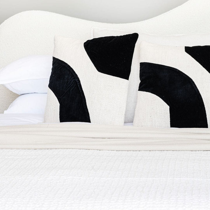 Zoco Home Cotton Cushion | Black / White | 45x45cm