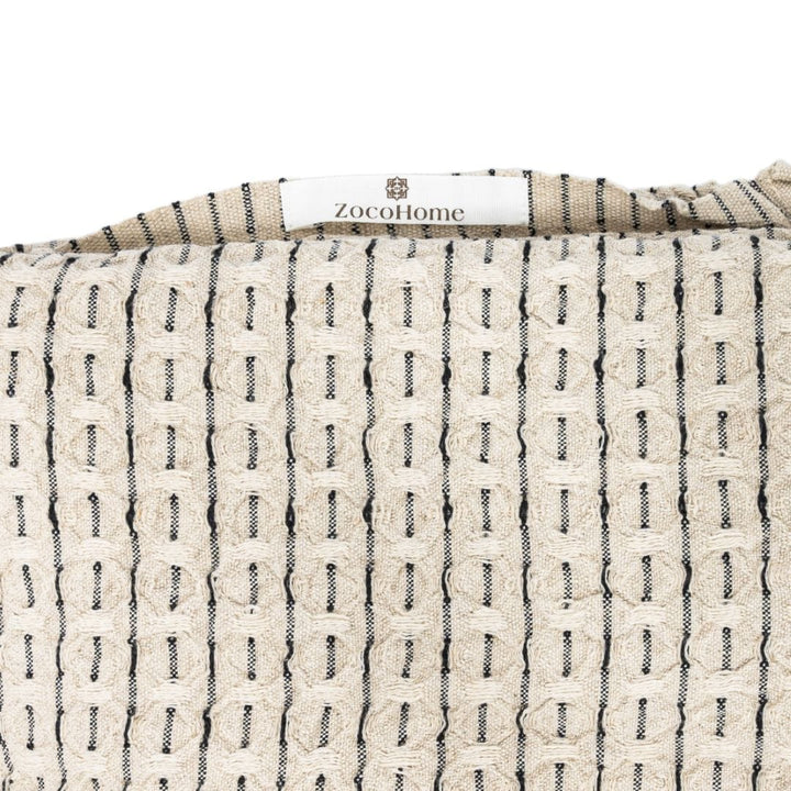 Zoco Home Textiles Fouta Throw Dotted Line | Natural/Black | 130x200cm