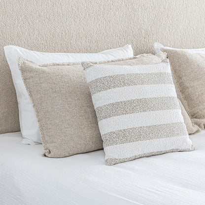 Zoco Home Decor/Textile/Cushions Isaya Decorative Pillow | 80x50