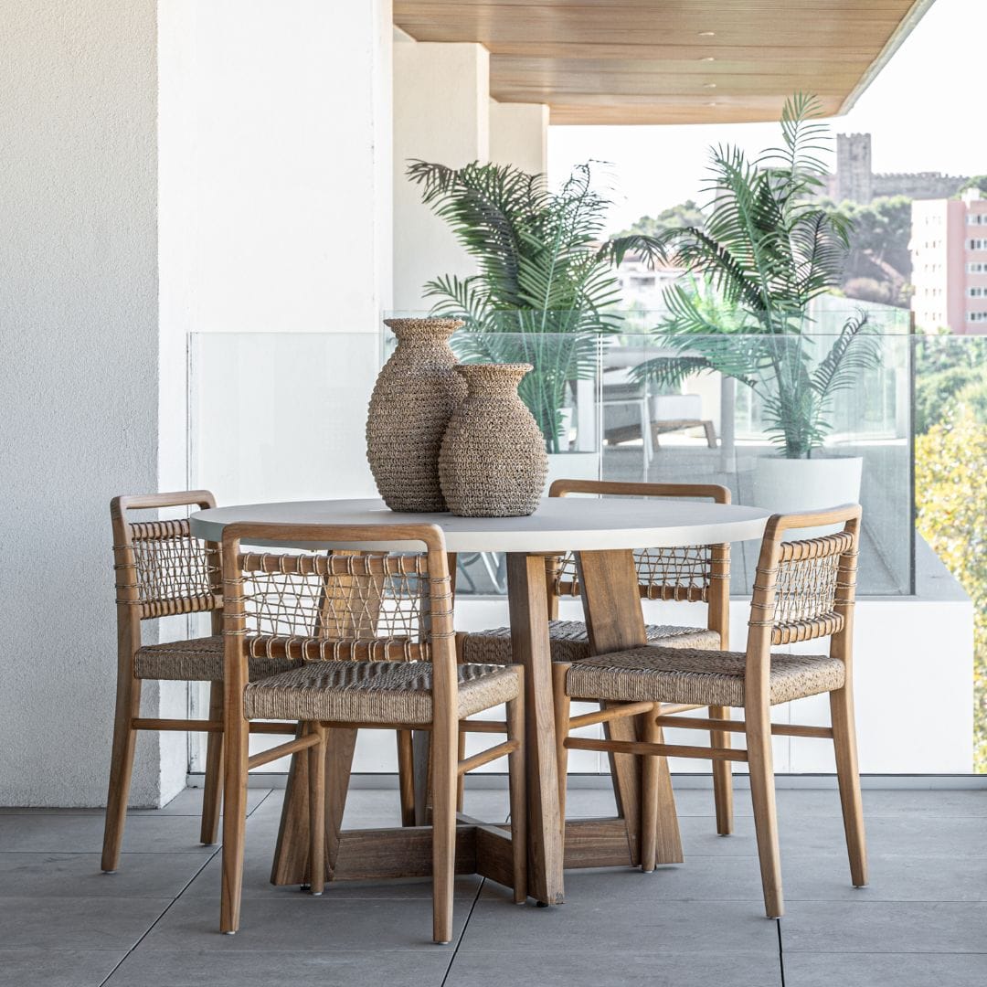 Zoco Home Outdoor/Table/Dining Kai Round Dining Table