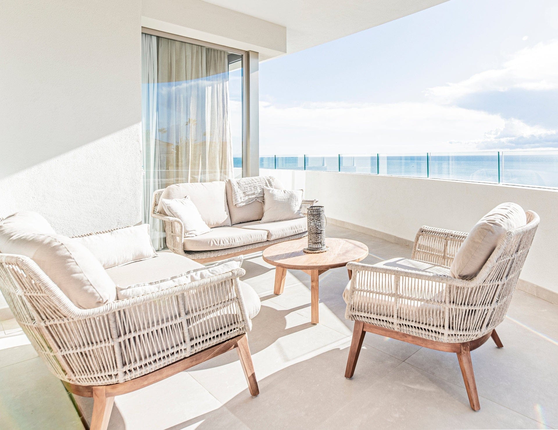 Zoco Home Furniture/Table Round Teak Coffee Table | 80cm