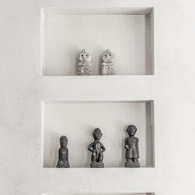 Zoco Home Statue de Sumba | Gris délavé