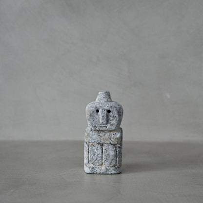 Zoco Home Decor/Accessories Sumba Statue | Stonewashed Grey