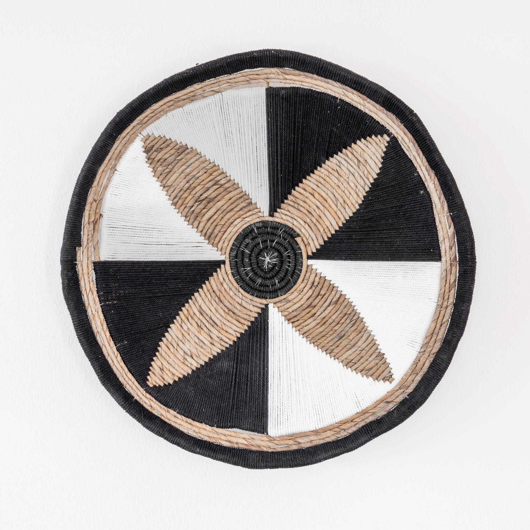 Zoco Home Decor/Accessories Suri Wall Deco Basket | Black/White 60cm