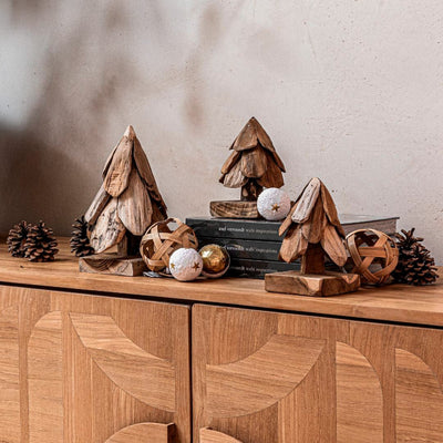 Zoco Home Decor/Christmas Teak Christmas Tree