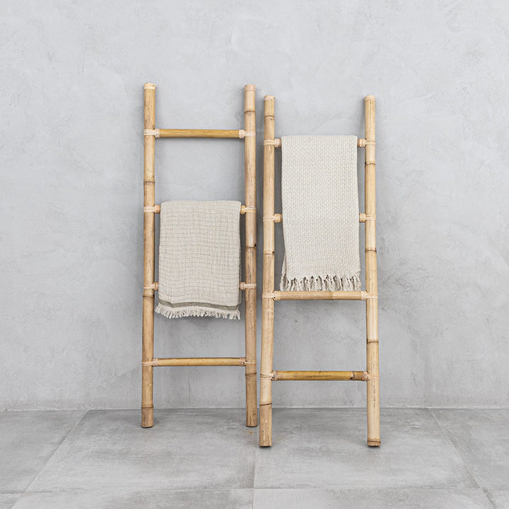 Zoco Home Textiles Throw | Natural / Sand | 135x200cm