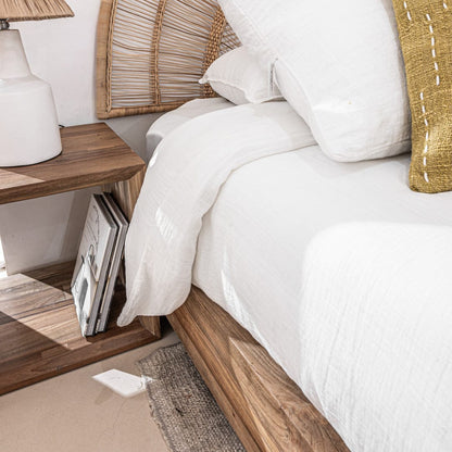 Zoco Home Furniture/Table/Side Veyra Side Table | 50x46x57cm