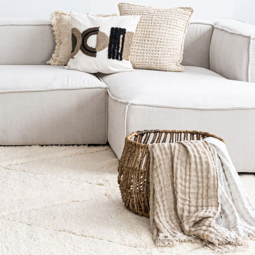 Zoco Home Decor/Accessories Water Hyacinth Round Basket | M