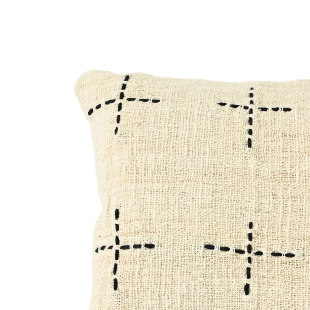 Zoco Home Furnitures Bali cushion cover | White 45x45cm | Hand Stitch Motif