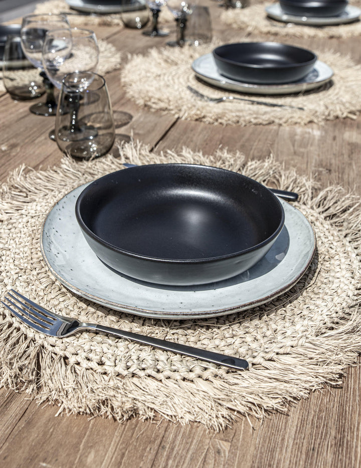 Zoco Home Kitchenware Clay Plate | Black 24x4cm