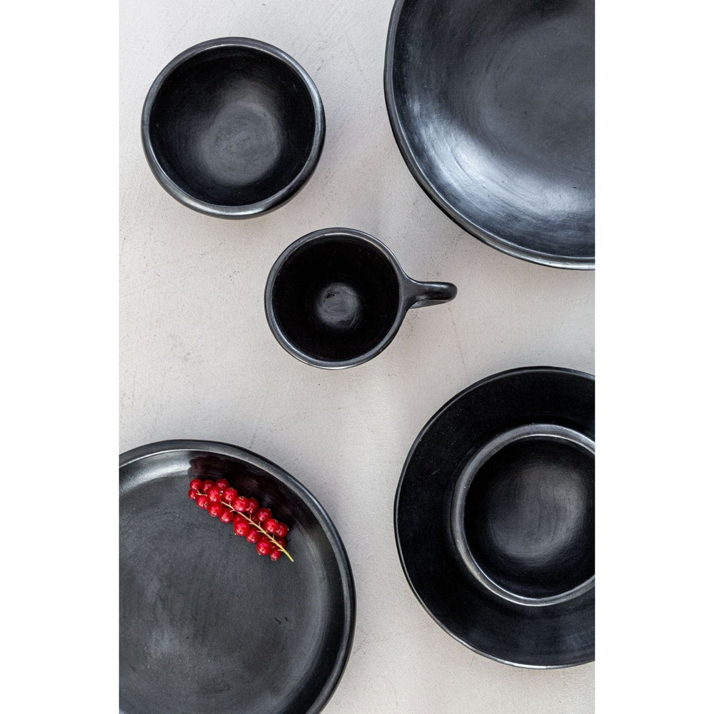 Zoco Home Kitchenware Clay Plate | Black 25x4cm