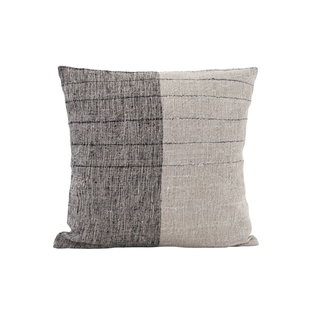 Zoco Home Kitchenware Linen Dived Pillow | Black/off-white 50x50cm