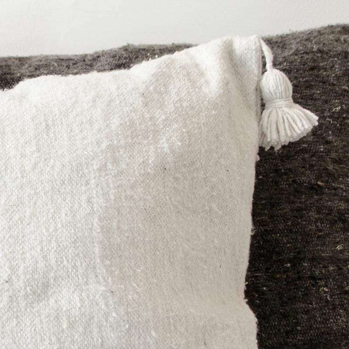 White PomPom cushion cover, 45x45cm - Zoco Home 